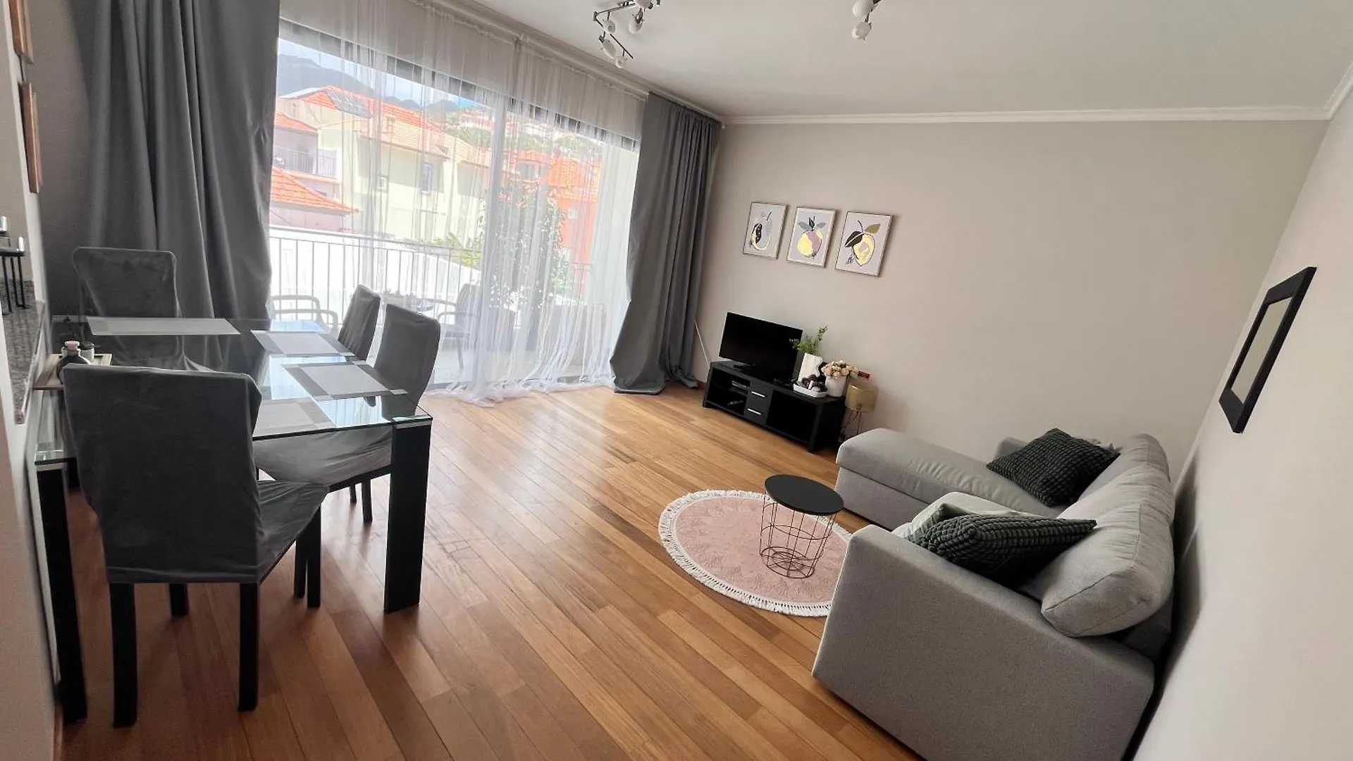 Apartment Machico Near The Beach